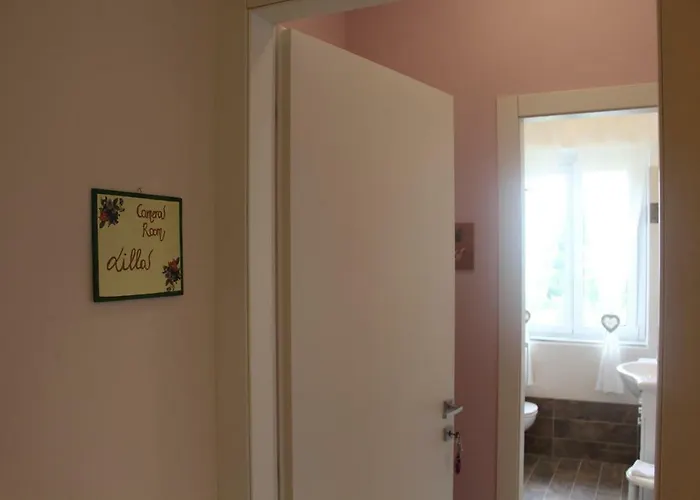 Casamia Bed & Breakfast