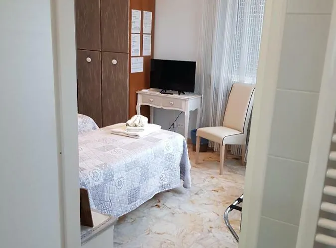 Casamia Bed & Breakfast